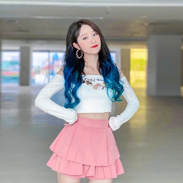 Tiktok Đào Lê Phương Hoa