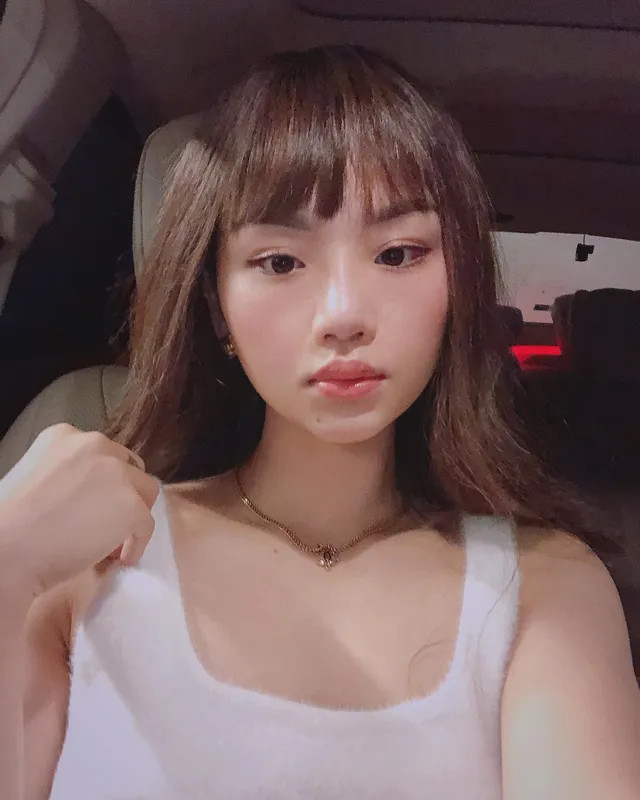 Ảnh Miu Lê sexy thu hút ánh nhìn